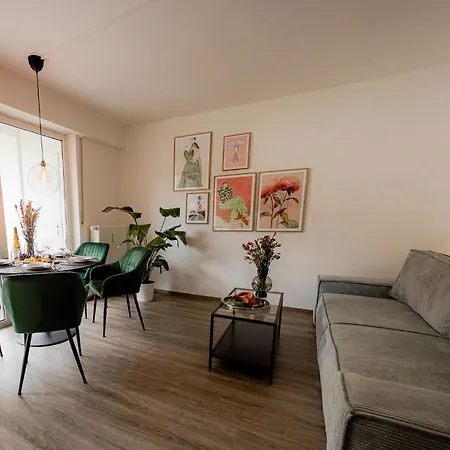 Bonnystay L Modern L Zentral L Work Space L Kitchen L Smart Tv L Wlan Apartament