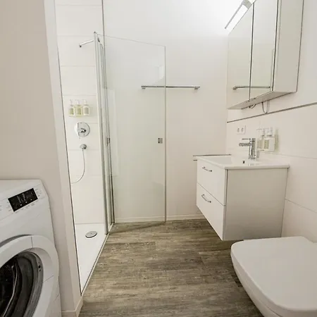 Bonnystay L Modern L Zentral L Work Space L Kitchen L Smart Tv L Wlan Daire Passau