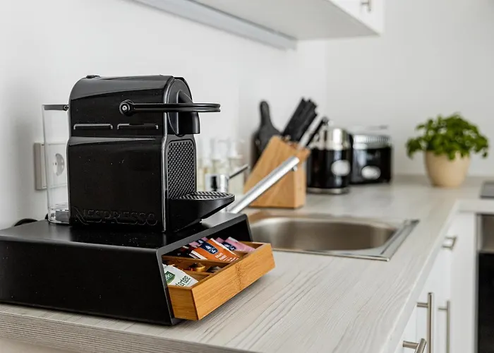 Bonnystay L Modern L Zentral L Work Space L Kitchen L Smart Tv L Wlan Appartamento